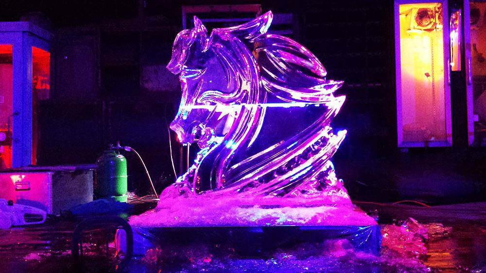 Eisdesigner Eisskulpturen Horse Ice